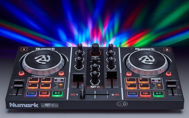 NUMARK® PARTY MIX BEGINNERS PARTY DJ CONTROL SYSTEM WITH